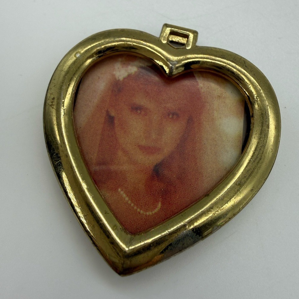 1980s‎ Heart Photo Frame Pendant Gold Tone Vintage Retro Picture for necklace